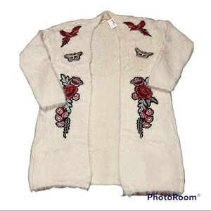 Kloth & Clover Eyelash cardigan with embroidered patches NWT